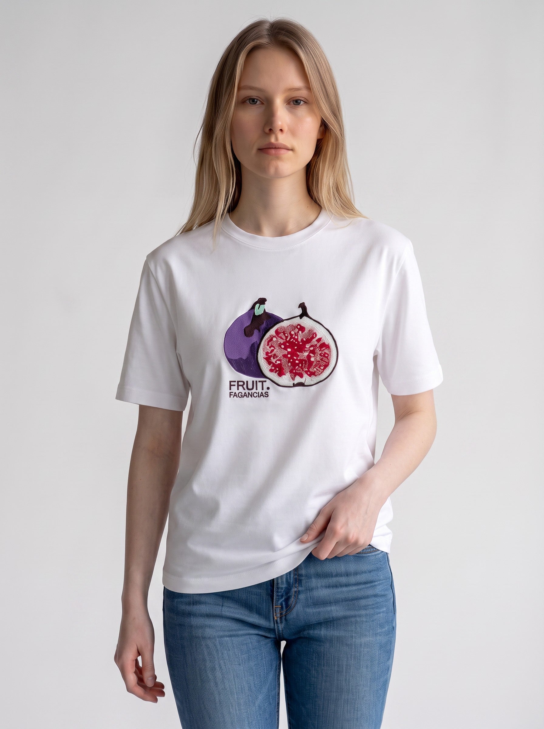 Lavin T-Shirt